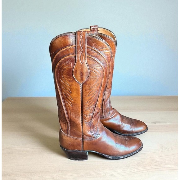 Lucchese Shoes - Lucchese San Antonio Vintage Brown Leather Boots Women, Size 6.5A Western‎ 8083